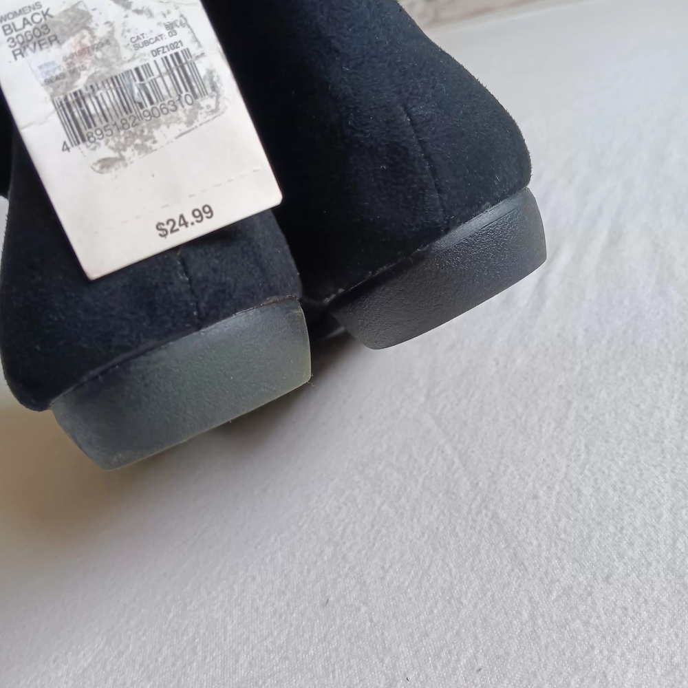 Joe Boxer Sz 11 Black Slouchy Boots W/tags (Not In Perfevt Condition...see Pics) - Picture 10 of 12